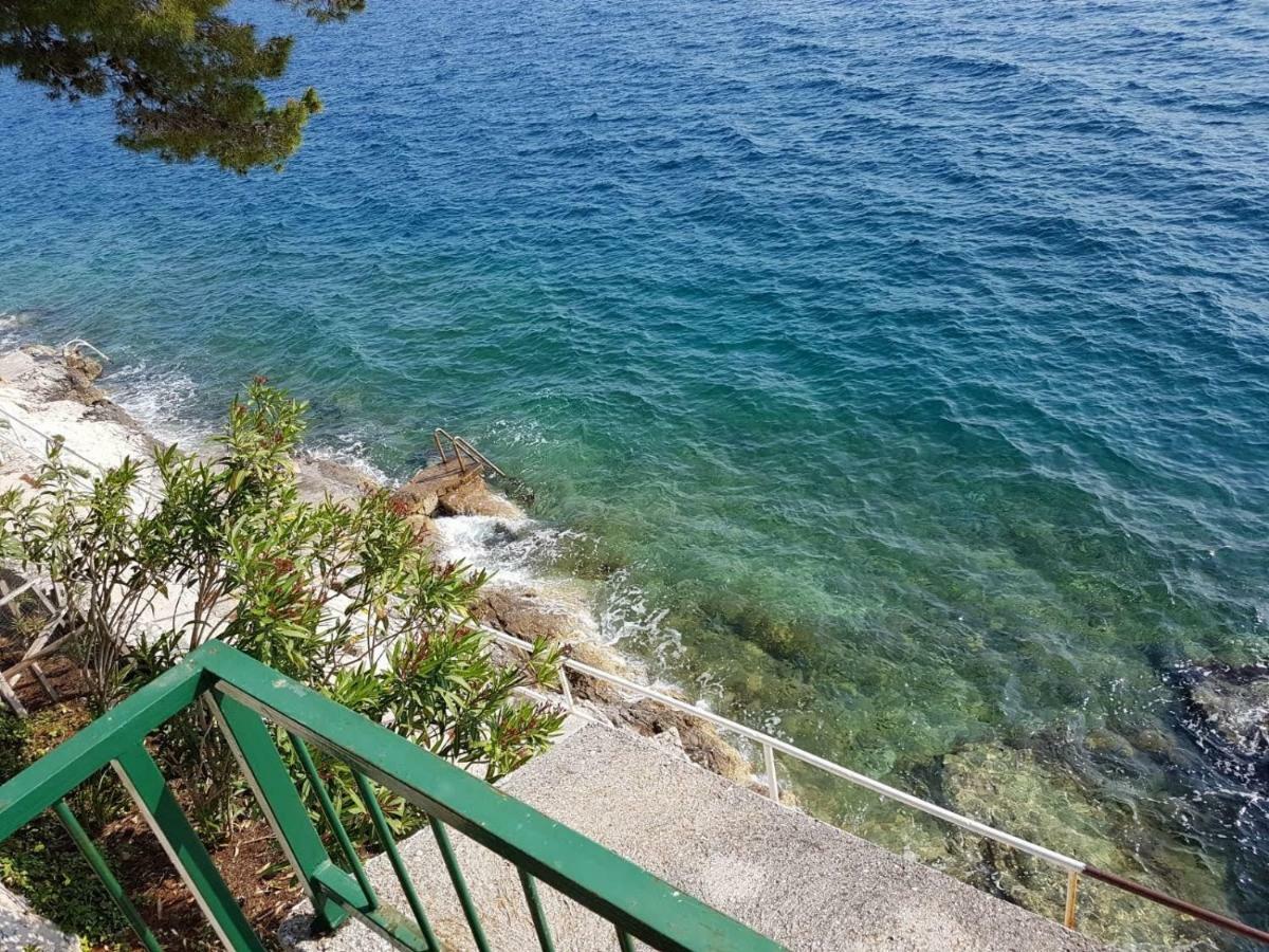 Drvenik, Apartman 1M From Sea Дрвеник Екстериор снимка